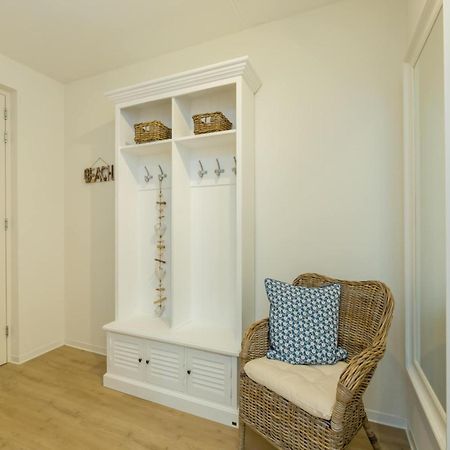 Lush Apartment In Zoutelande Near Beach Екстериор снимка