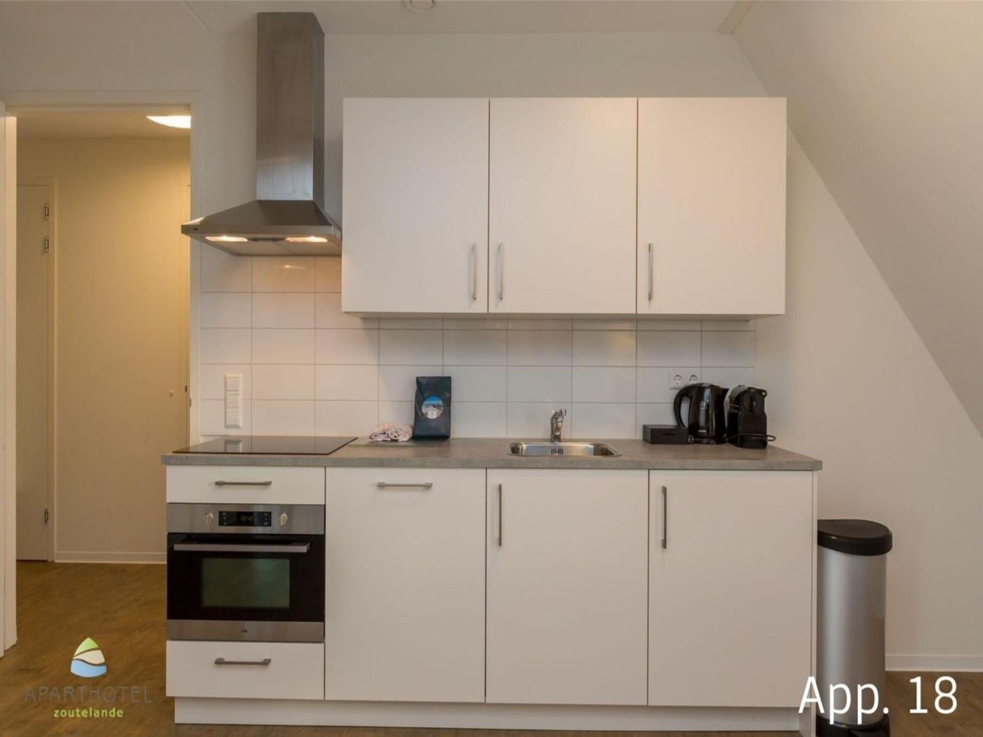 Lush Apartment In Zoutelande Near Beach Екстериор снимка